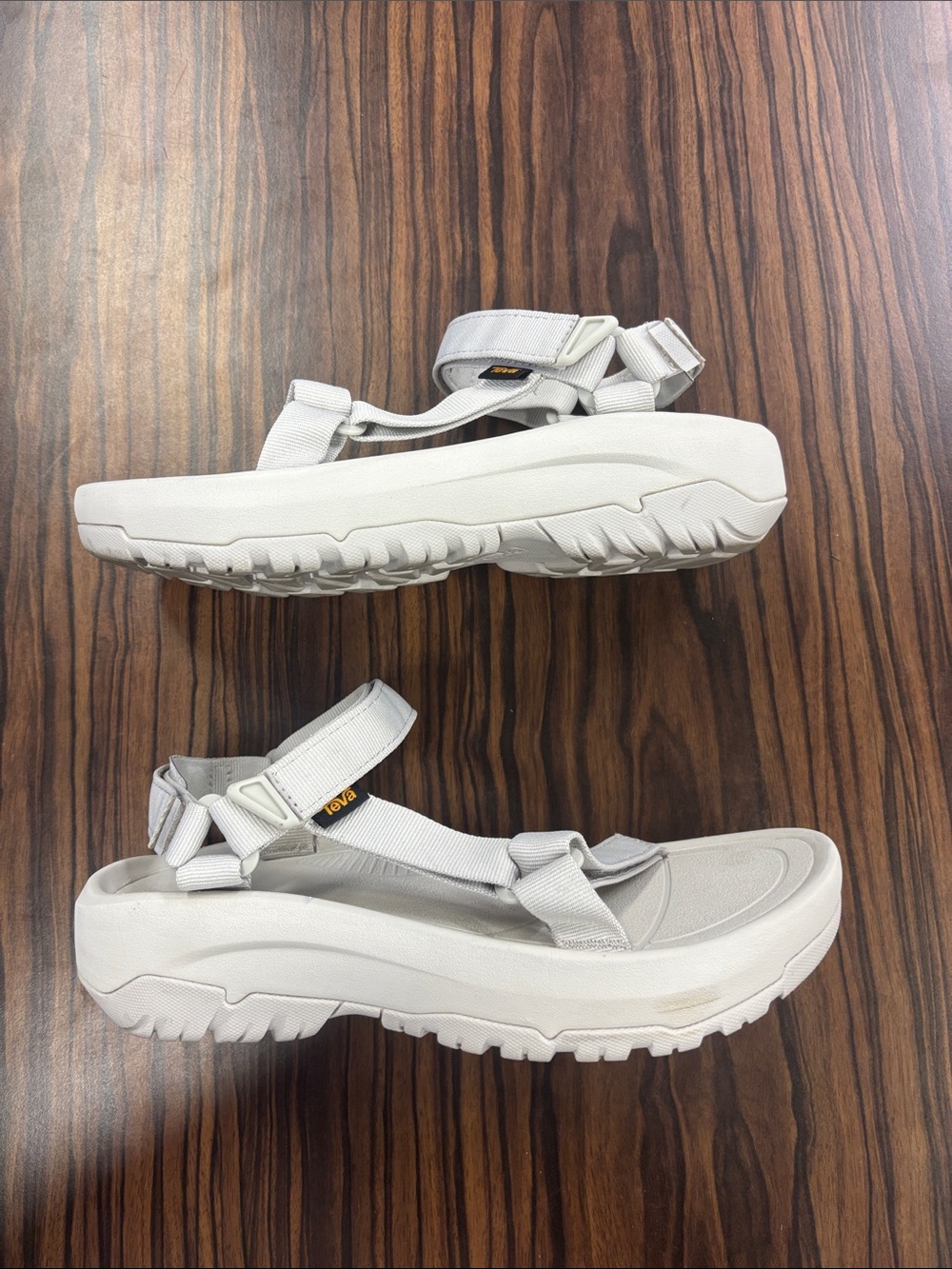 Teva - Womens Hurricane Xlt2 Ampsole Sandals, size 11 US womens, color grey. - Picture 3 of 5